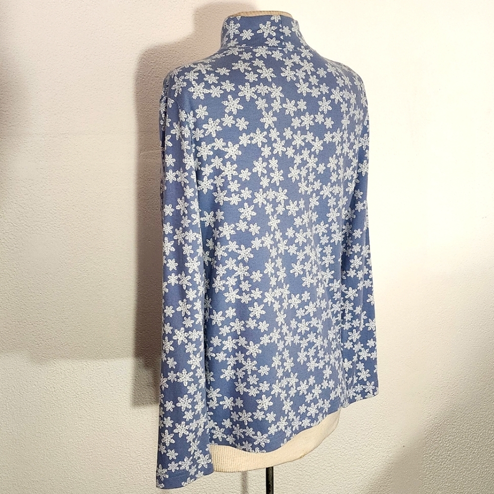 Snowflake Theme Croft & Barrow Mock Neck Turtleneck Pullover Blue Size Petite PL - Picture 4 of 9